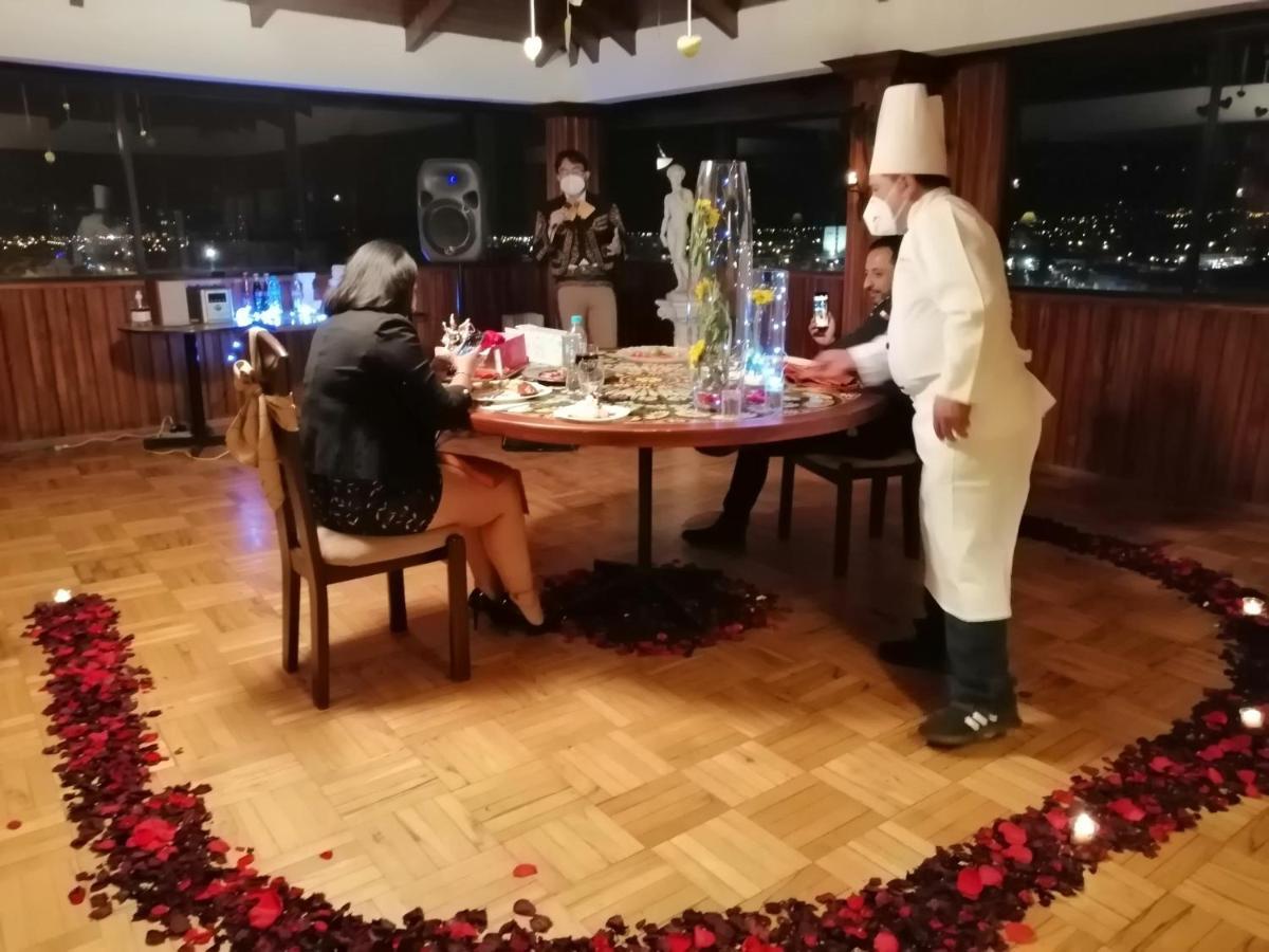 Hotel Chimborazo Internacional Riobamba Dış mekan fotoğraf