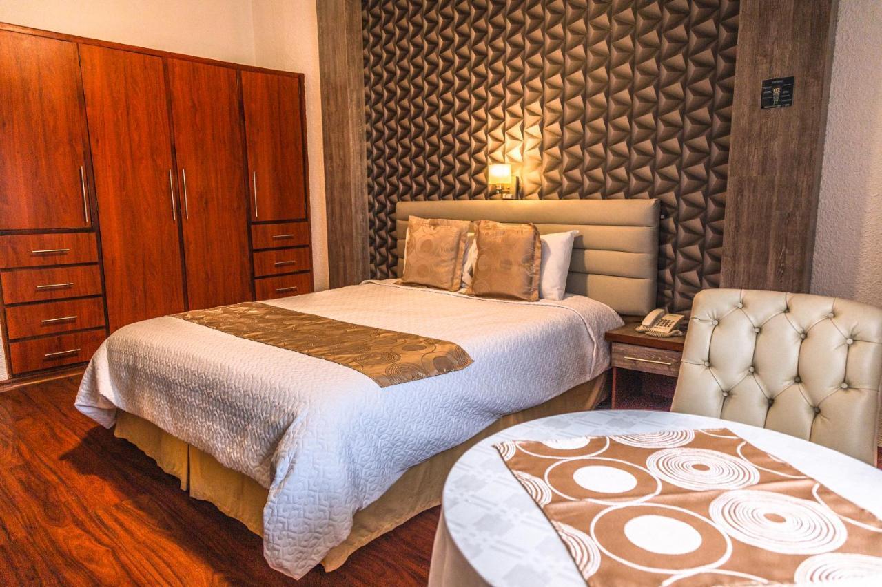 Hotel Chimborazo Internacional Riobamba Dış mekan fotoğraf